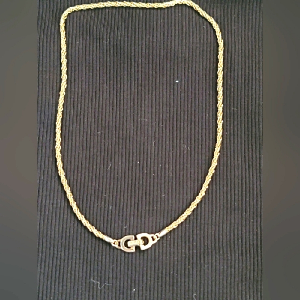 CHRISTIAN DIOR NECKLACE